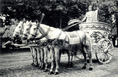 220600 Portret van Caius Julius Ceasar Germanicus Drusus in zijn zegewagen, triomphator, opperbevelhebber van het leger ...
